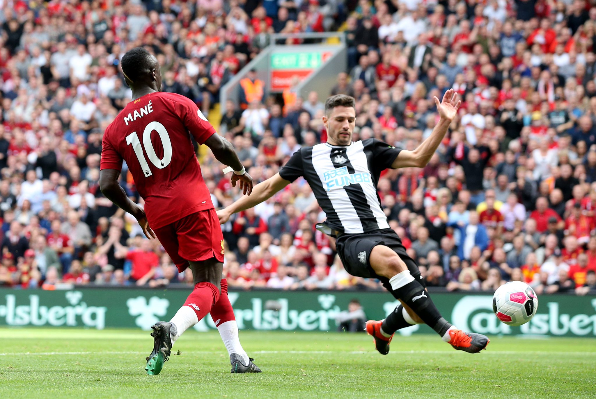 新星光芒四 新星光芒四